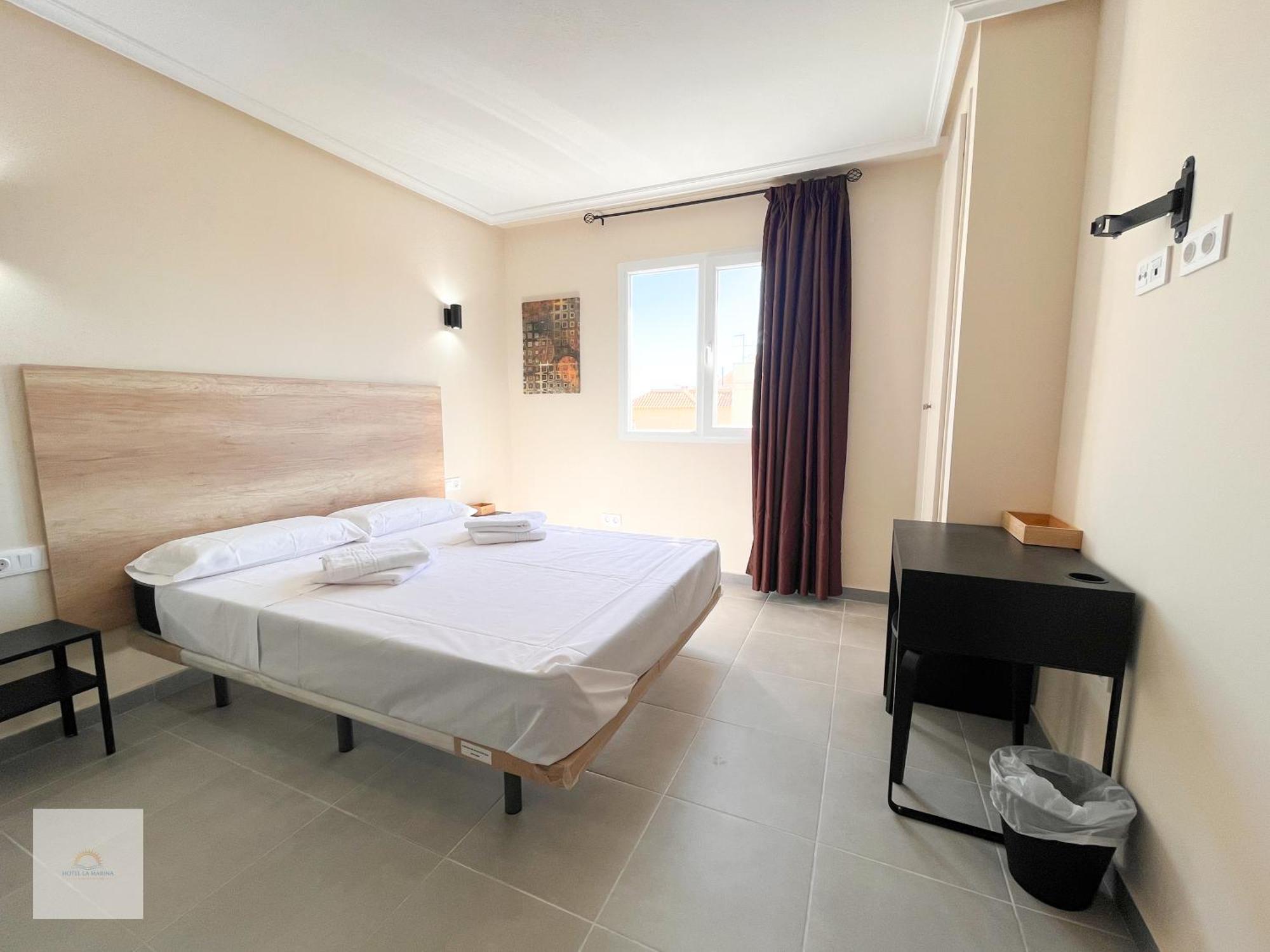 Hotel La Marina Elche Ла-Марина Экстерьер фото