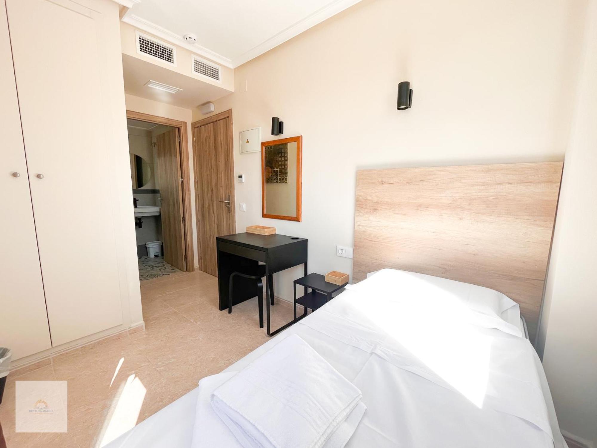 Hotel La Marina Elche Ла-Марина Экстерьер фото