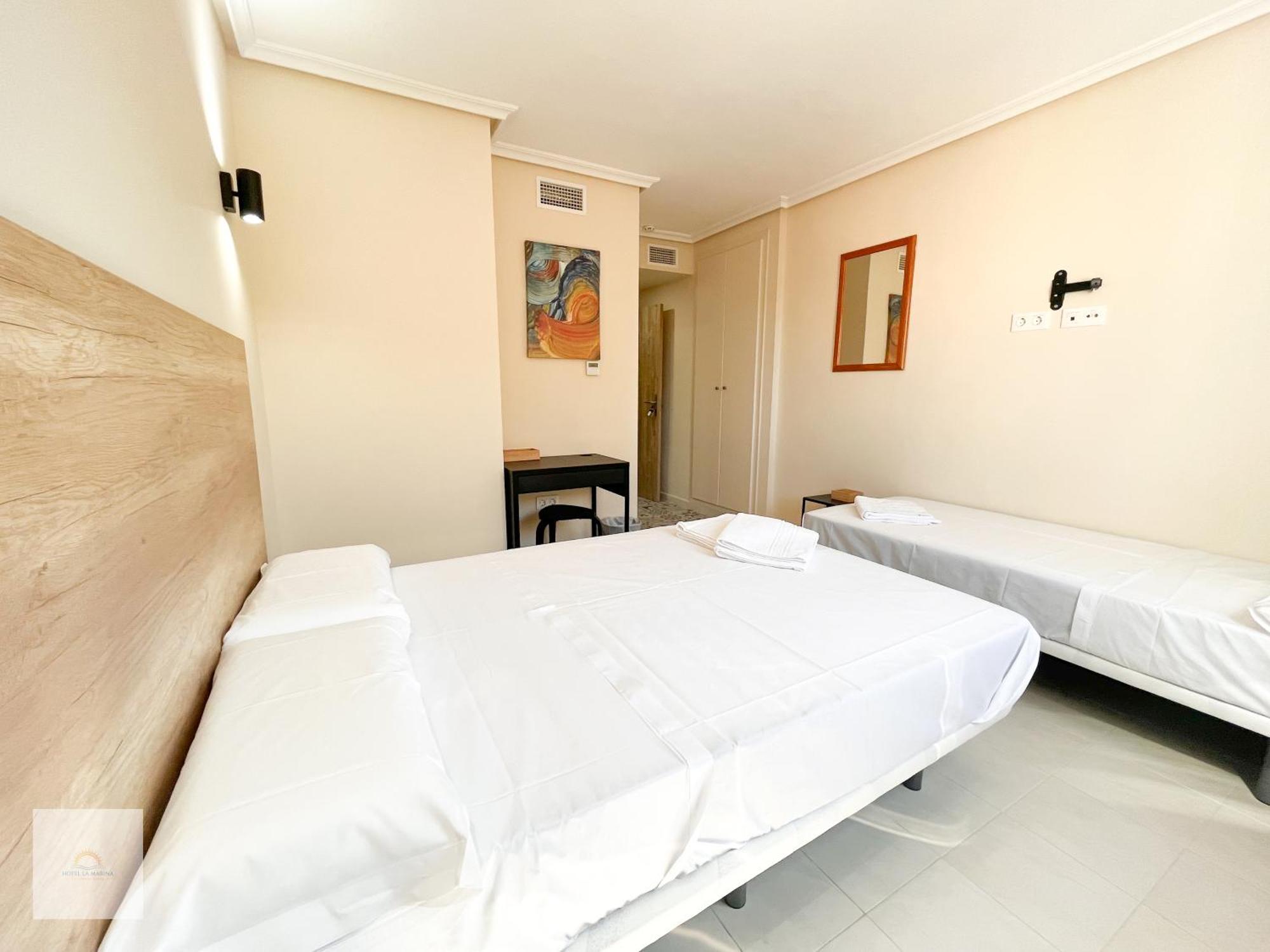 Hotel La Marina Elche Ла-Марина Экстерьер фото
