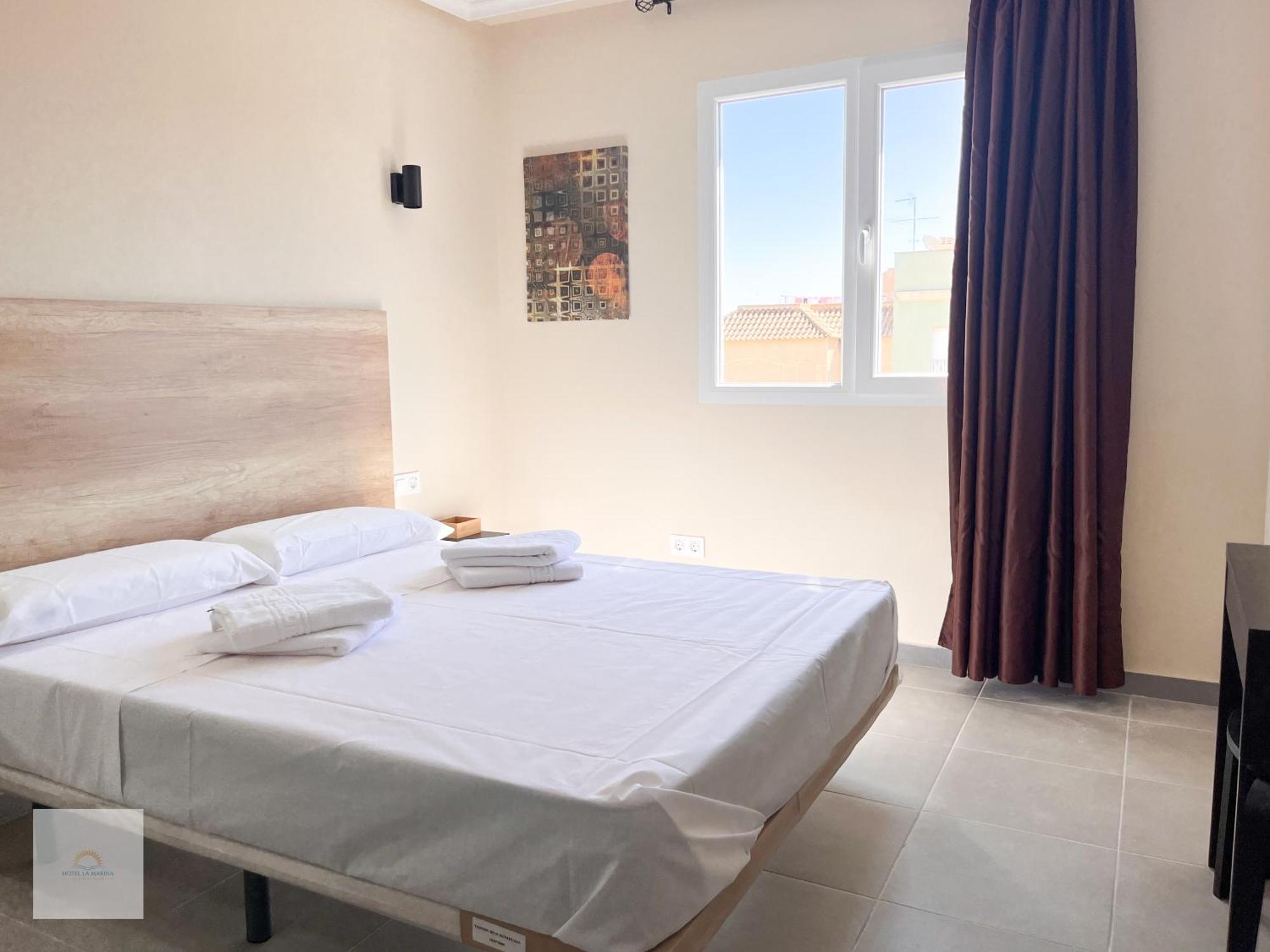 Hotel La Marina Elche Ла-Марина Экстерьер фото