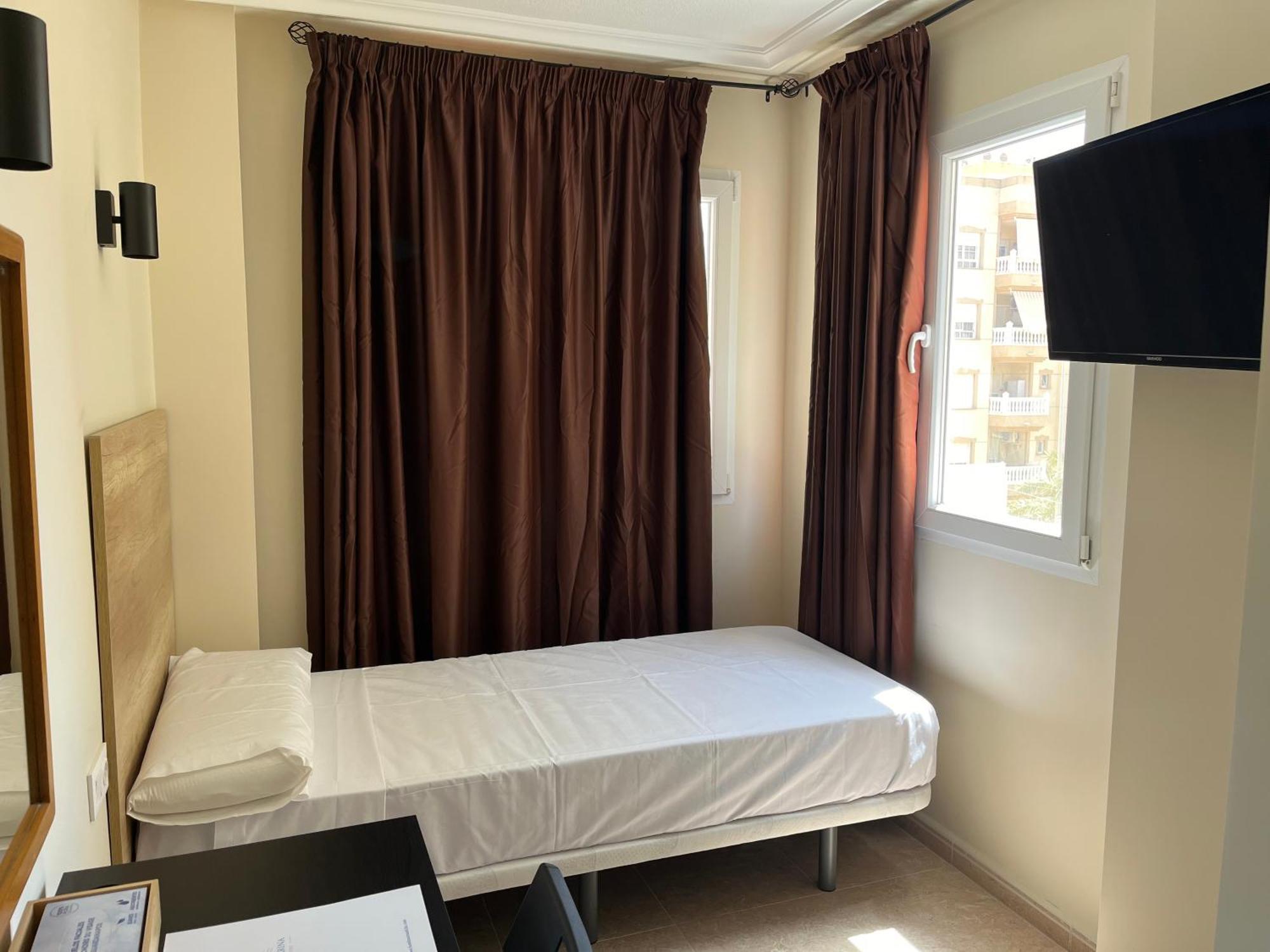 Hotel La Marina Elche Ла-Марина Экстерьер фото